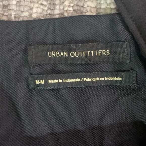 Urban Outfitters Womens Medium Overall‎ Mini Dress Black Button Front Sleeveless - Picture 2 of 6